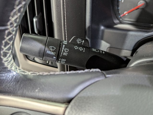 2018 GMC Sierra 1500 4WD Crew Cab 143.5" Denali