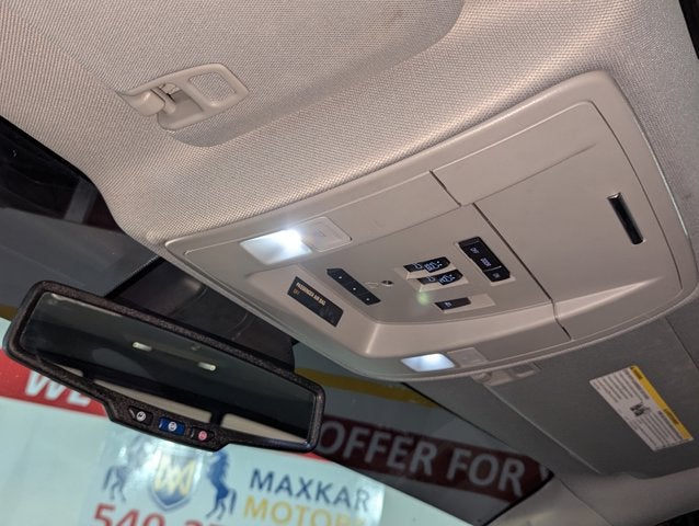 2018 GMC Sierra 1500 4WD Crew Cab 143.5" Denali