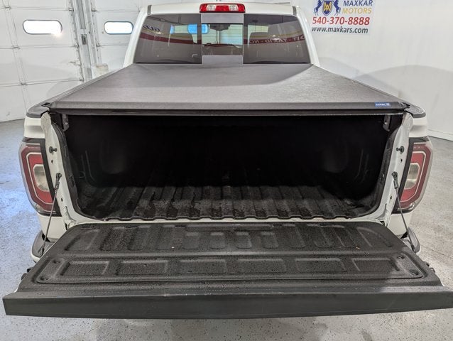2018 GMC Sierra 1500 4WD Crew Cab 143.5" Denali