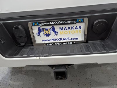 2018 GMC Sierra 1500 4WD Crew Cab 143.5" Denali