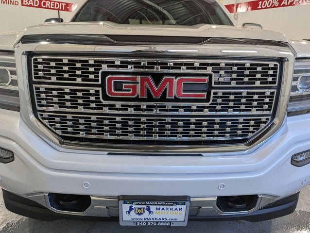 2018 GMC Sierra 1500 4WD Crew Cab 143.5" Denali