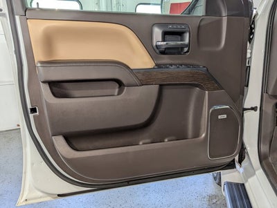 2017 GMC Sierra 1500 6.2L 8 Cyl 4WD Crew Cab 143.5" Denali