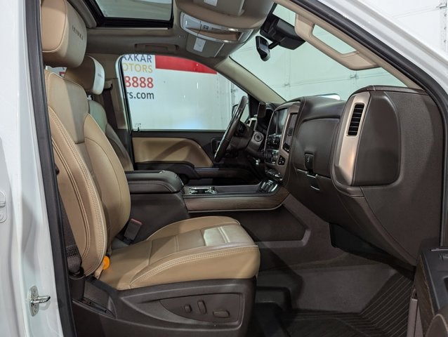 2017 GMC Sierra 1500 6.2L 8 Cyl 4WD Crew Cab 143.5" Denali