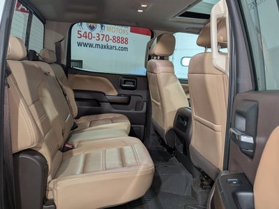 2017 GMC Sierra 1500 6.2L 8 Cyl 4WD Crew Cab 143.5" Denali