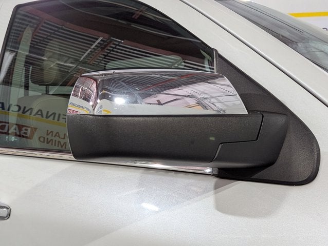 2017 GMC Sierra 1500 6.2L 8 Cyl 4WD Crew Cab 143.5" Denali