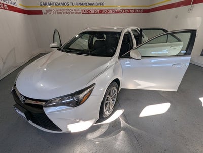 2016 Toyota Camry SE w/Special Edition Pkg