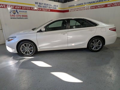 2016 Toyota Camry SE w/Special Edition Pkg