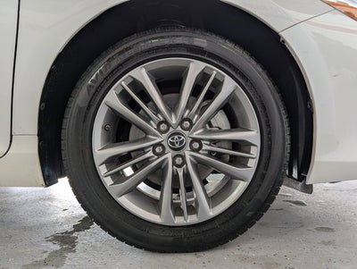 2016 Toyota Camry SE w/Special Edition Pkg