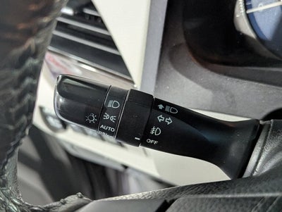 2017 Toyota Sienna 3.5L 6 Cyl XLE Premium FWD 8-Passenger