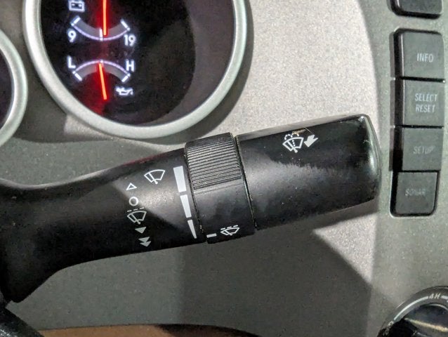 2012 Toyota Tundra 4WD Truck Double Cab 5.7L V8 6-Spd AT LTD