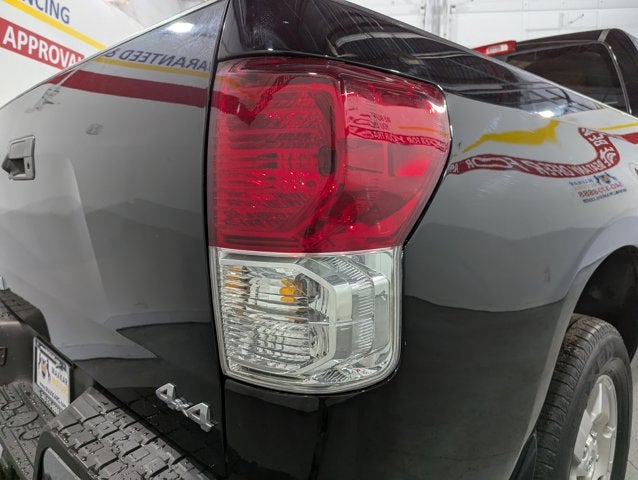 2012 Toyota Tundra 4WD Truck Double Cab 5.7L V8 6-Spd AT LTD