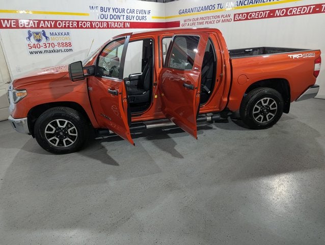 2018 Toyota Tundra 4WD 5.7L V8 Crew Max SR5