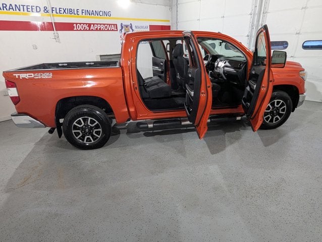 2018 Toyota Tundra 4WD 5.7L V8 Crew Max SR5