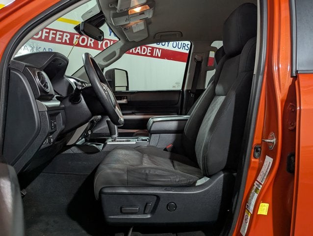 2018 Toyota Tundra 4WD 5.7L V8 Crew Max SR5