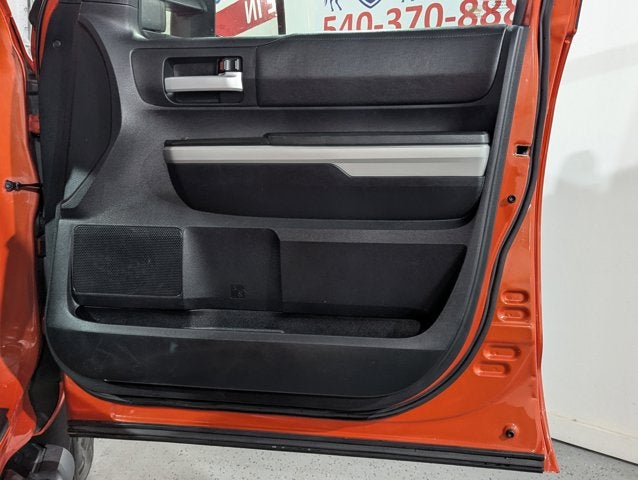 2018 Toyota Tundra 4WD 5.7L V8 Crew Max SR5