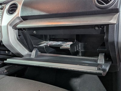 2018 Toyota Tundra 4WD 5.7L V8 Crew Max SR5