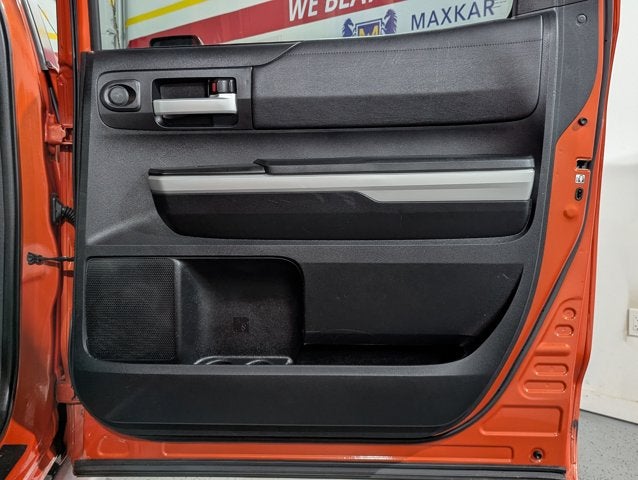 2018 Toyota Tundra 4WD 5.7L V8 Crew Max SR5