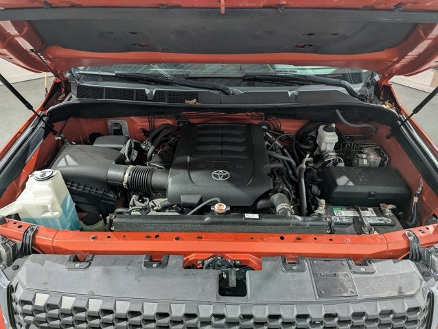 2018 Toyota Tundra 4WD 5.7L V8 Crew Max SR5
