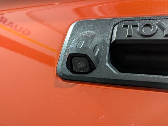 2018 Toyota Tundra 4WD 5.7L V8 Crew Max SR5