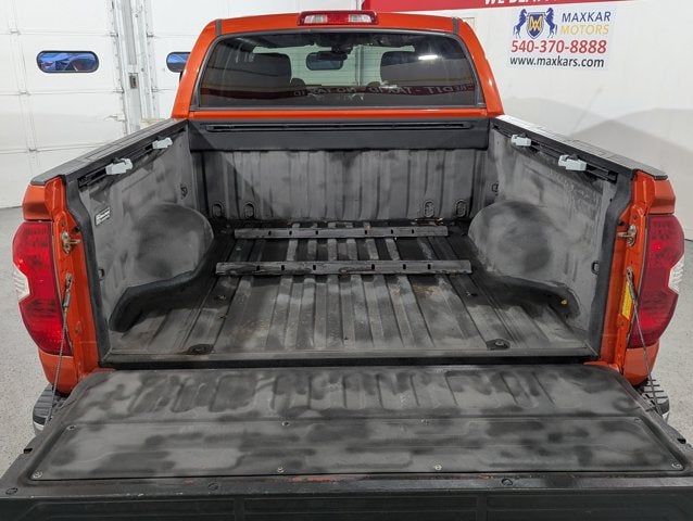 2018 Toyota Tundra 4WD 5.7L V8 Crew Max SR5