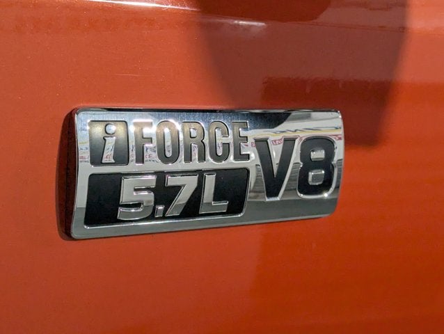 2018 Toyota Tundra 4WD 5.7L V8 Crew Max SR5