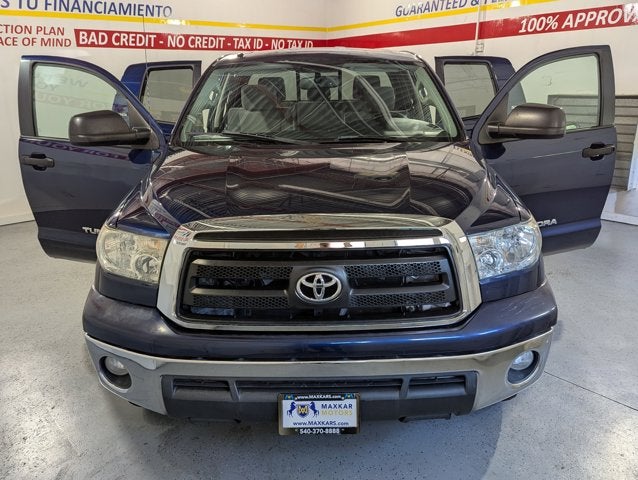 2013 Toyota Tundra 4WD Truck 4.6L 8 Cyl Double Cab 4.6L V8 6-Spd AT (Natl)
