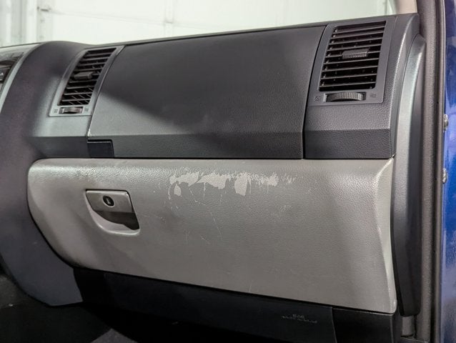 2013 Toyota Tundra 4WD Truck 4.6L 8 Cyl Double Cab 4.6L V8 6-Spd AT (Natl)