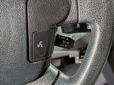 2013 Toyota Tundra 4WD Truck 4.6L 8 Cyl Double Cab 4.6L V8 6-Spd AT (Natl)