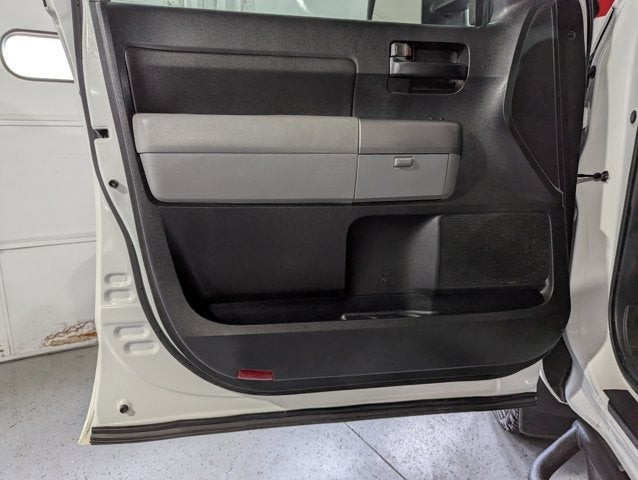 2012 Toyota Tundra 4WD Truck 5.7L 8 Cyl Double Cab 5.7L V8 6-Spd AT