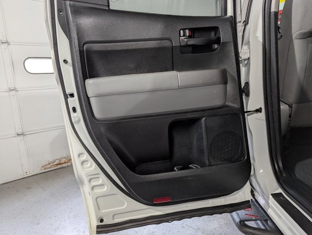 2012 Toyota Tundra 4WD Truck 5.7L 8 Cyl Double Cab 5.7L V8 6-Spd AT