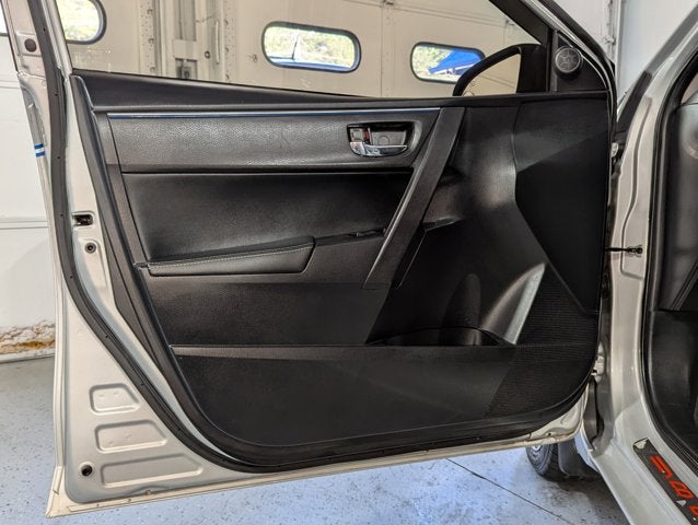 2015 Toyota Corolla 1.8 4-Cyl S