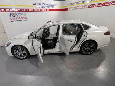 2016 INFINITI Q70L 4dr Sdn V6 AWD