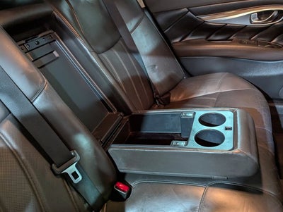 2016 INFINITI Q70L 4dr Sdn V6 AWD