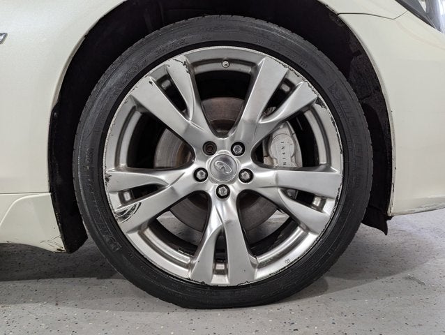 2016 INFINITI Q70L 4dr Sdn V6 AWD