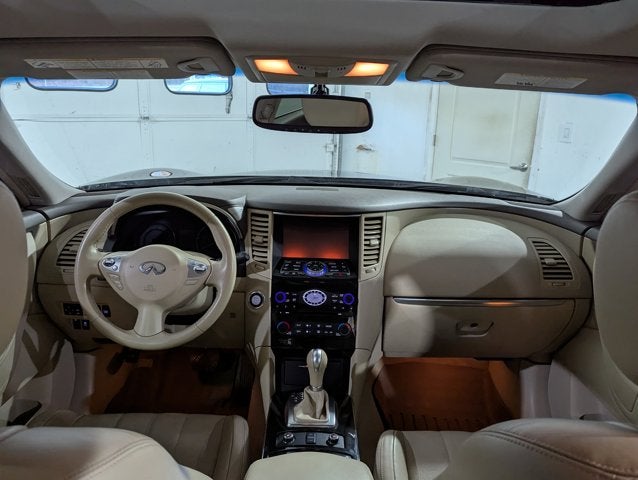 2017 INFINITI QX70 3.7L 6 Cyl AWD AWD