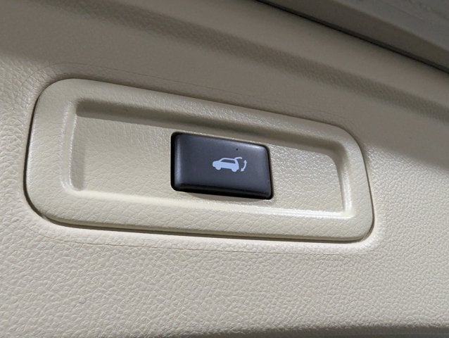 2017 INFINITI QX70 3.7L 6 Cyl AWD AWD