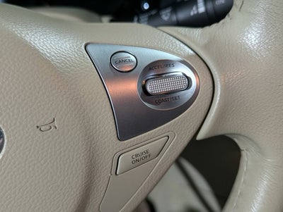 2017 INFINITI QX70 3.7L 6 Cyl AWD AWD