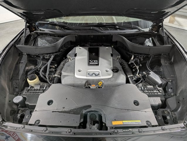 2017 INFINITI QX70 3.7L 6 Cyl AWD AWD