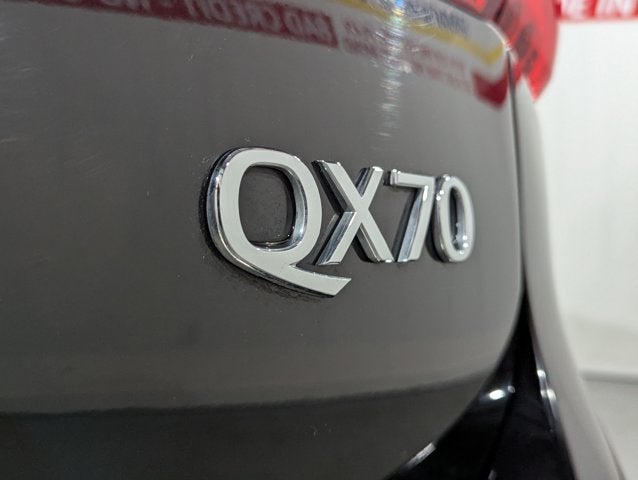 2017 INFINITI QX70 3.7L 6 Cyl AWD AWD
