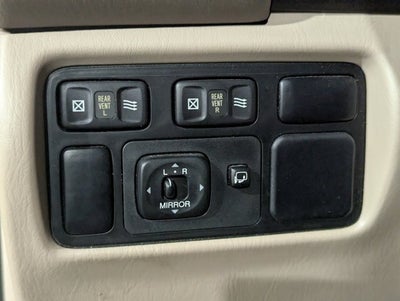 2001 Lexus LX 470 4dr SUV