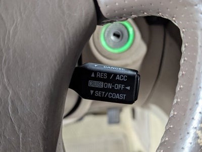 2001 Lexus LX 470 4dr SUV