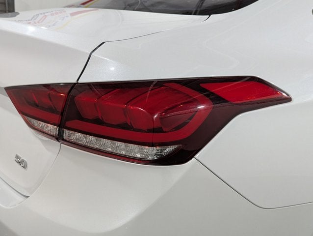 2018 Genesis G80 5.0L 8 Cyl 5.0L Ultimate RWD