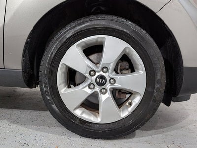 2017 Kia Soul 1.6L 4 Cylinder Base