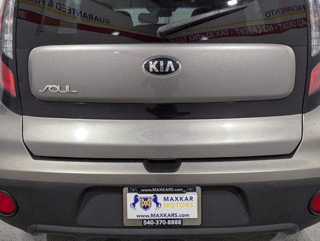 2017 Kia Soul 1.6L 4 Cylinder Base