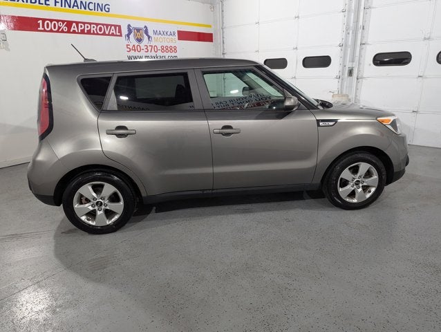 2017 Kia Soul 1.6L 4 Cylinder Base