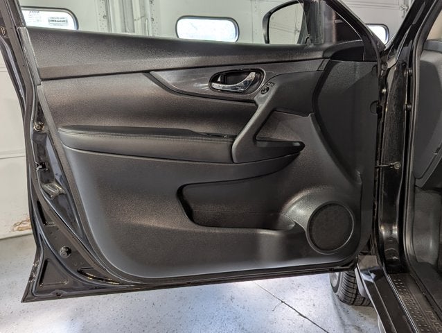 2019 Nissan Rogue 2.5L 4 Cyl AWD S