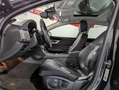 2019 Jaguar XF AWD Sedan 25t Prestige AWD