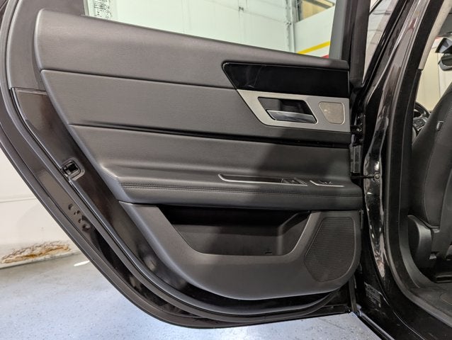 2019 Jaguar XF AWD Sedan 25t Prestige AWD