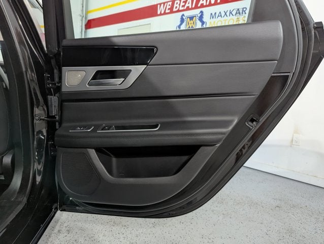 2019 Jaguar XF AWD Sedan 25t Prestige AWD