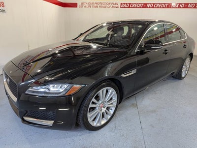 2019 Jaguar XF AWD Sedan 25t Prestige AWD